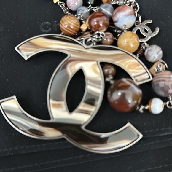 Chanel 'Afloat on an Iceberg' XL CC Necklace - Picture 8 of 11